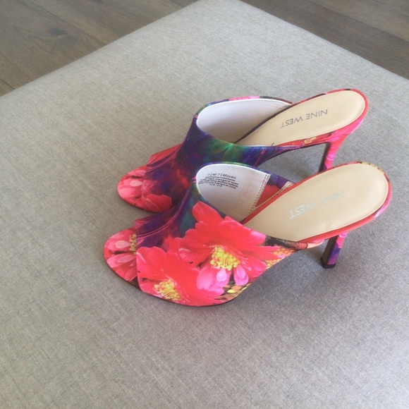 Nine West Mule - Picture 1 of 1